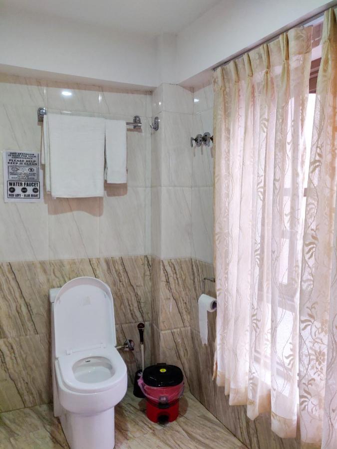Hotel Central Bhatgoan מראה חיצוני תמונה