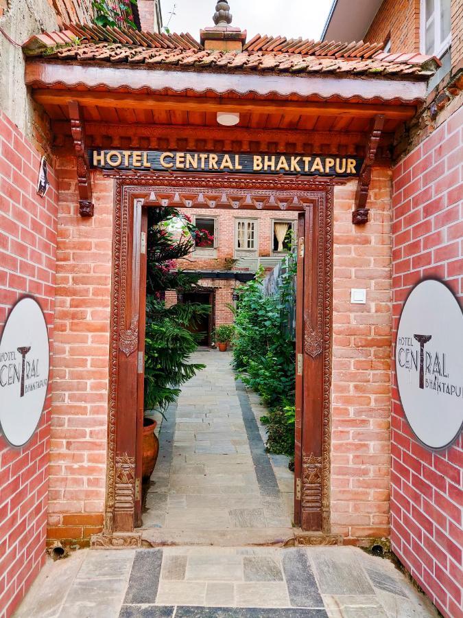 Hotel Central Bhatgoan מראה חיצוני תמונה