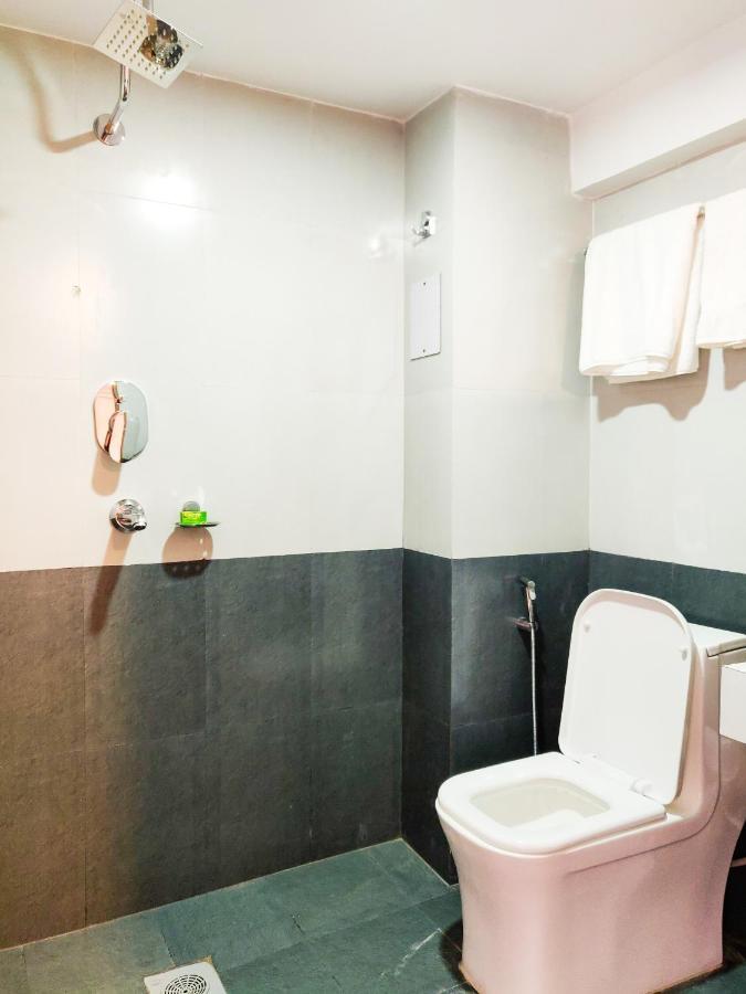 Hotel Central Bhatgoan מראה חיצוני תמונה