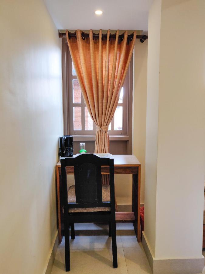 Hotel Central Bhatgoan מראה חיצוני תמונה