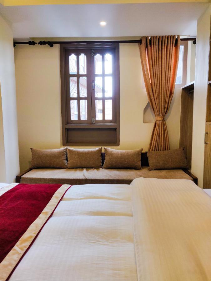 Hotel Central Bhatgoan מראה חיצוני תמונה